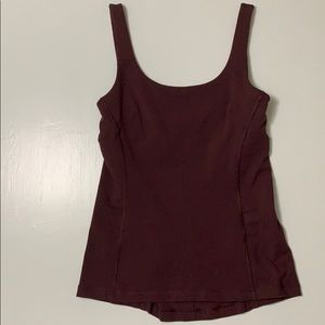 Lululemon size 4 tank